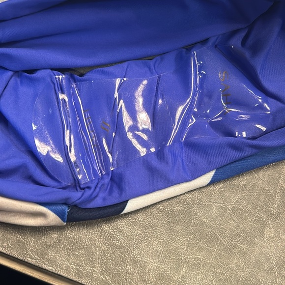 Saha two piece bikini - Picture 3 of 4